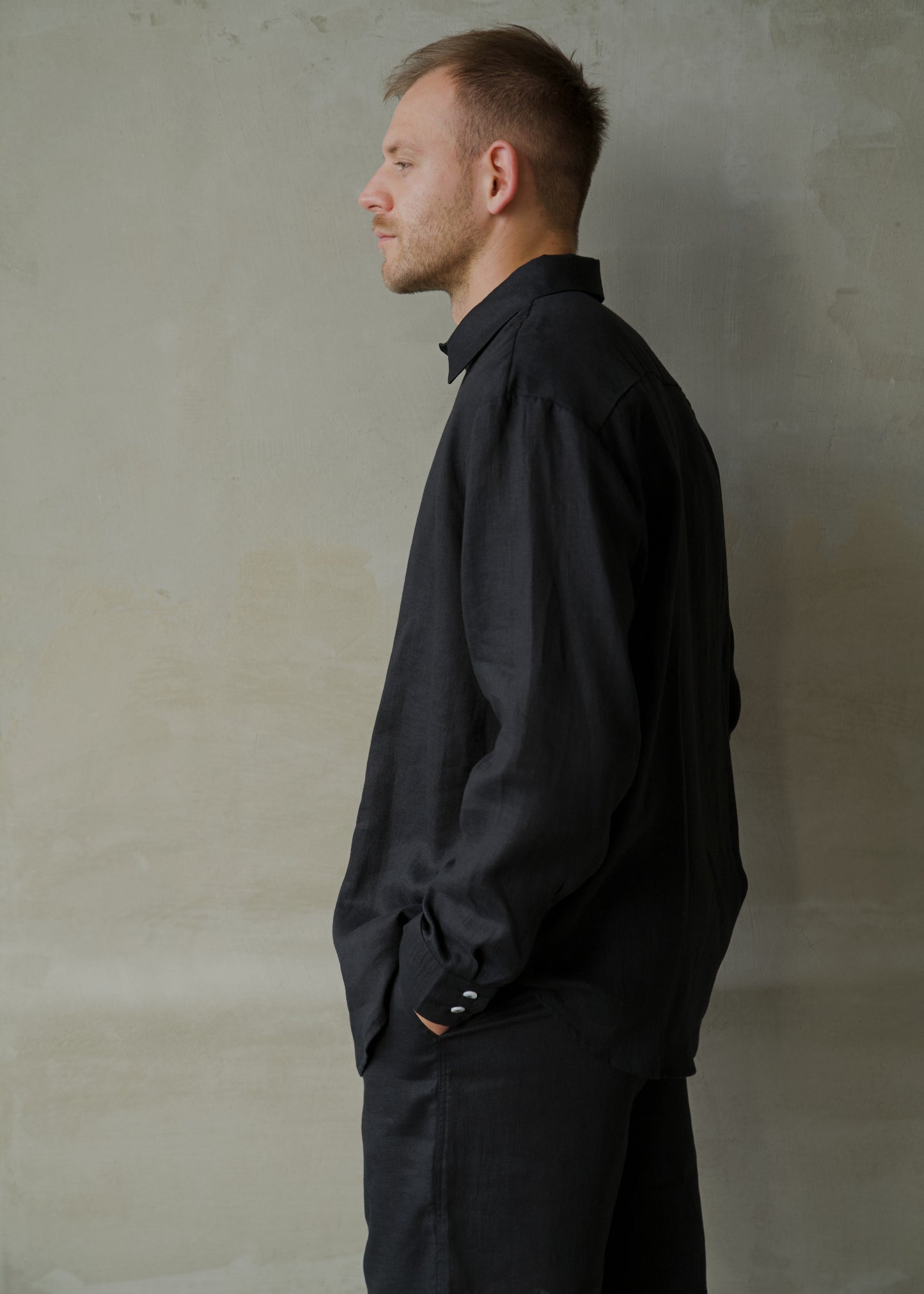 Men's Linen Shirt - Black